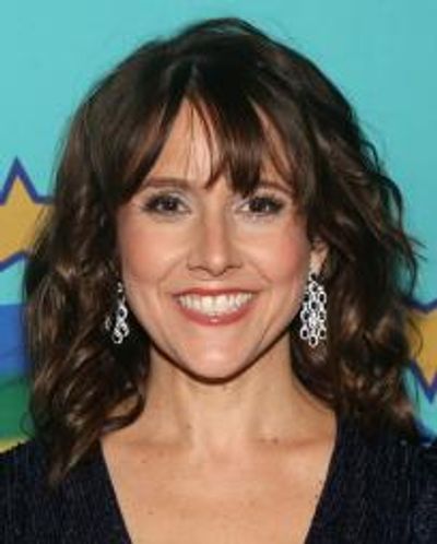 Alli Mauzey Headshot