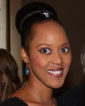 Tsidii Le Loka Headshot