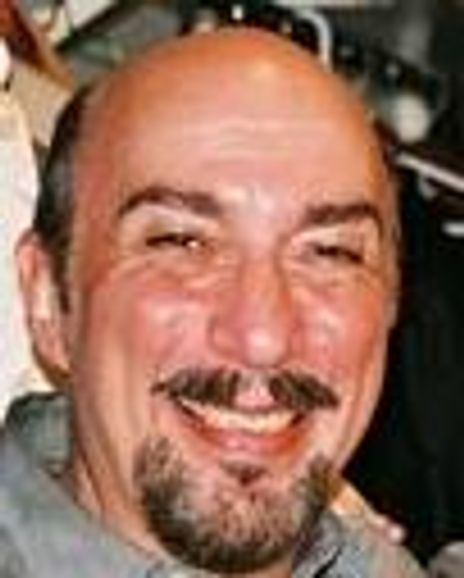 Laurent Giroux Headshot