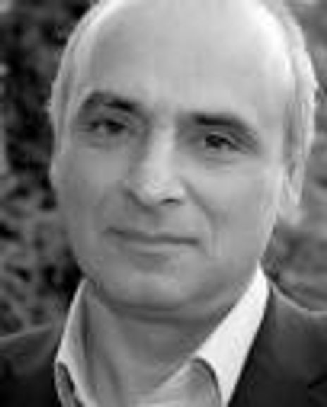 Peter Polycarpou Headshot