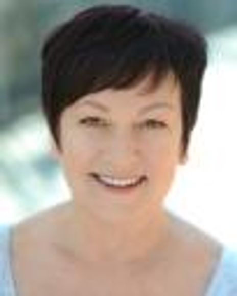 Rachel Izen Headshot