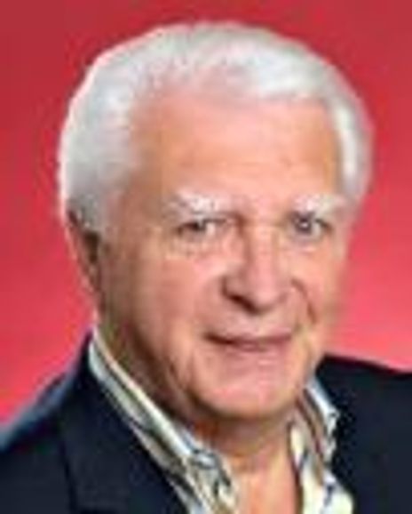 Paul Elliott Headshot