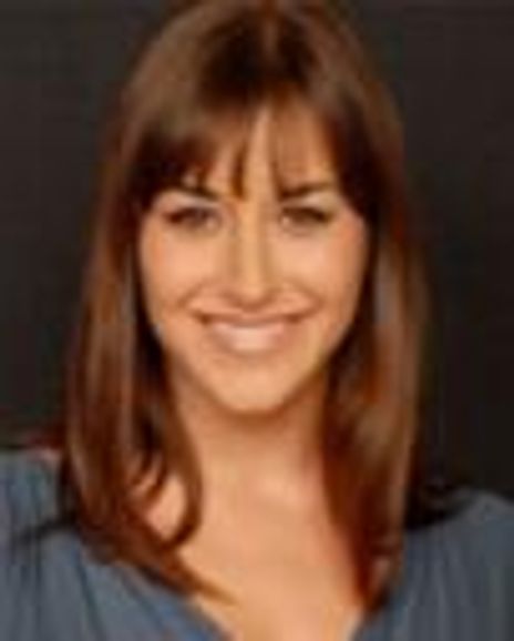 Tera-Lee Pollin Headshot