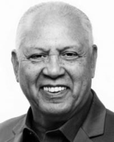 Larry Marshall Headshot