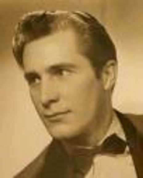 Arthur Grahl Headshot