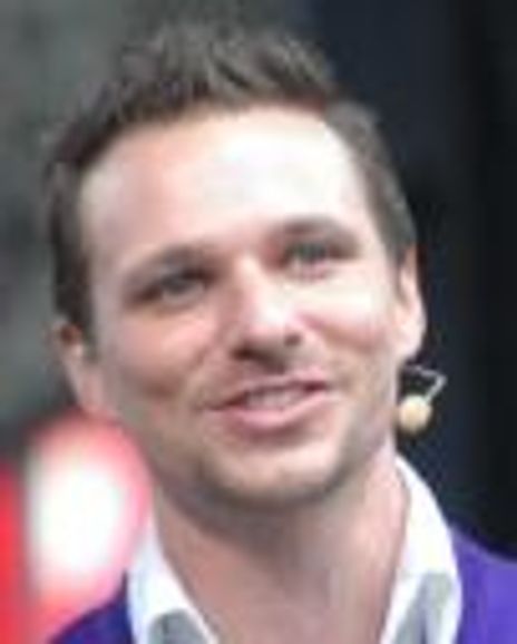 Drew Lachey Headshot