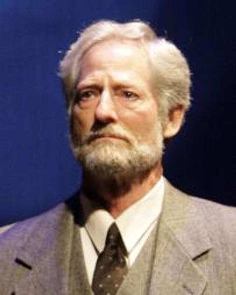 Timothy Landfield Headshot