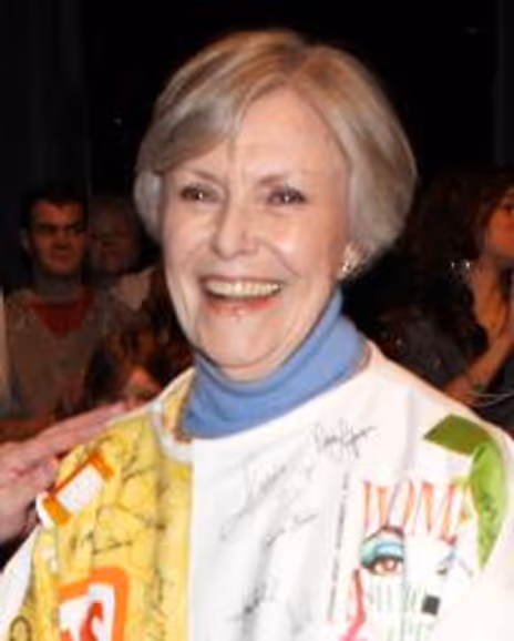 Diane Coupé Headshot