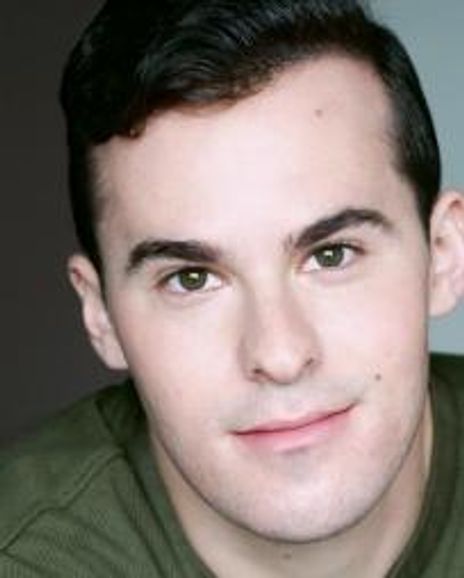 Daniel Barrett Headshot