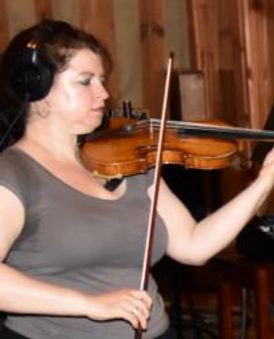 Louise Owen Headshot