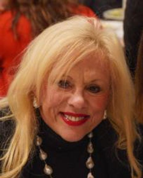 Anita Waxman Headshot