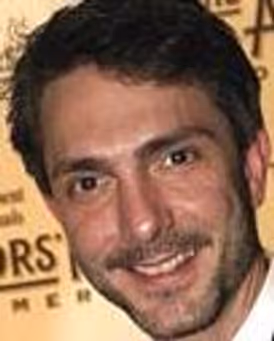 Adam Pelty Headshot