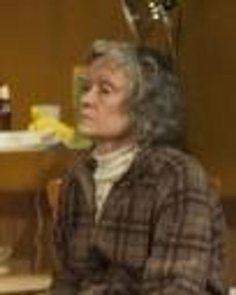 Molly Reynolds Headshot