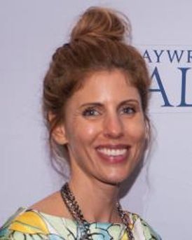 Elizabeth Irwin Headshot