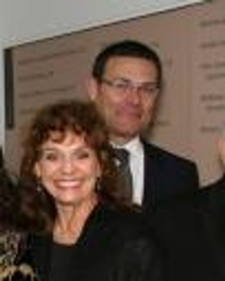 Arnold McCuller Headshot