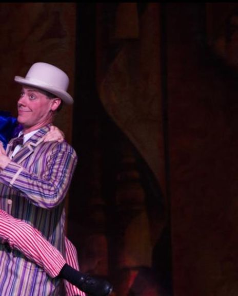 Robb McKindles Headshot