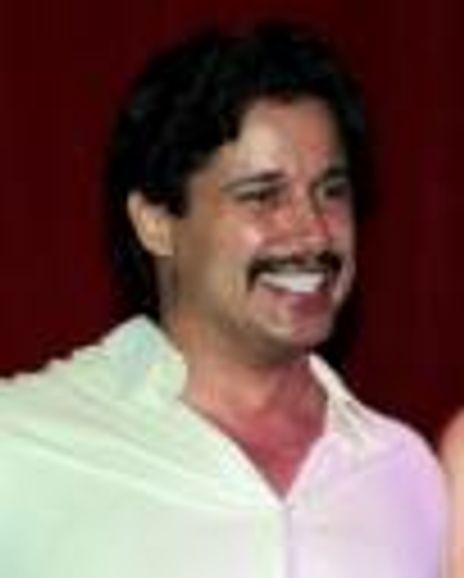 Enrique Acevedo Headshot
