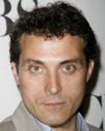 Rufus Sewell Headshot