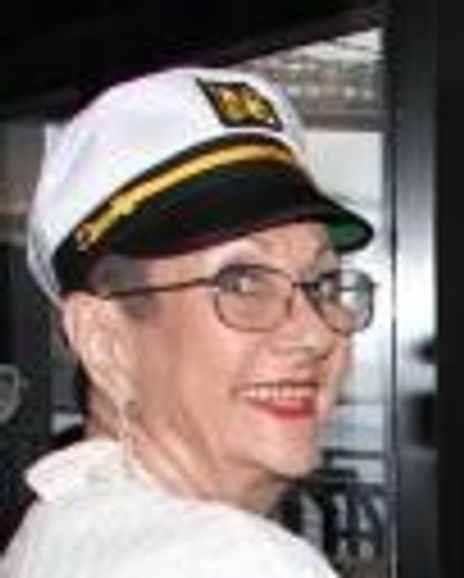 Barbara Newman Headshot