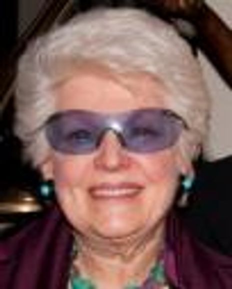 Marti Stevens Headshot