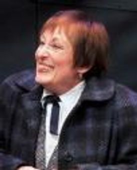 Ilona Dulaski Headshot