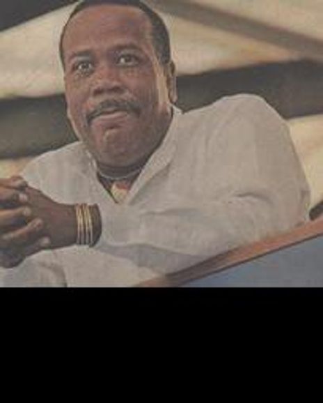 Dale Ricardo Shields Headshot