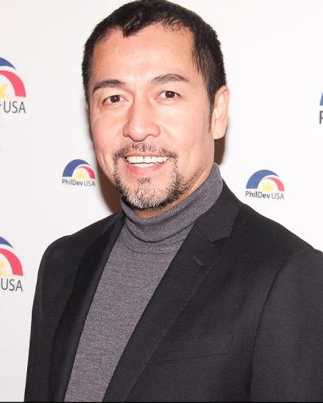 Alan Ariano Headshot