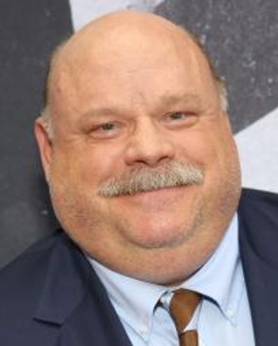 Kevin Chamberlin Headshot