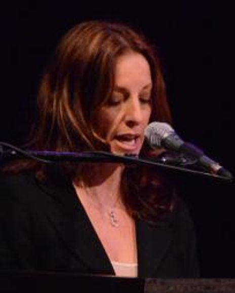 Michelle Mallardi Headshot