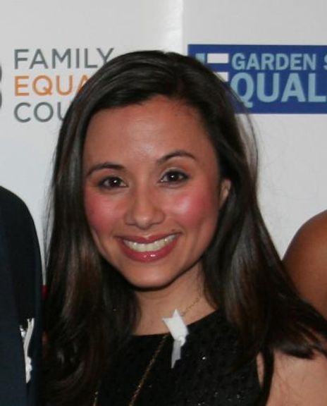 Di Ana Pisarri Headshot