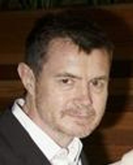 Martin Paklewdinaz Headshot