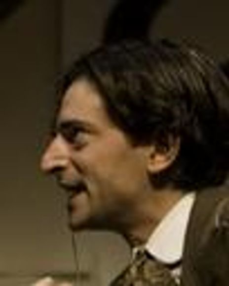 Jordan Pettle Headshot