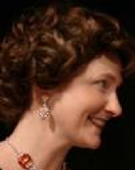 Bernadette Clemens Headshot