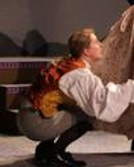 Kathryn Lawson Headshot