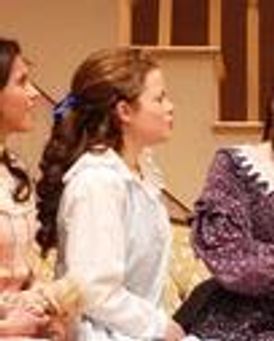 Kally Duling Headshot