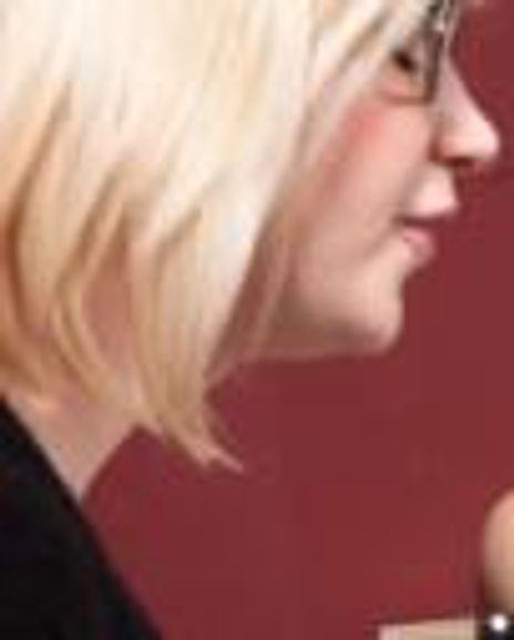 Kerra Holtgren Headshot