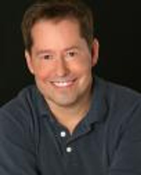 Dennis Courtney Headshot