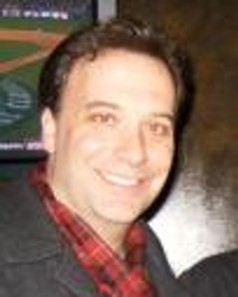 Scott Cummins Headshot