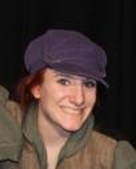 Sarah Scholl Headshot