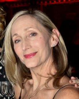 Jennifer Paulson Lee Headshot