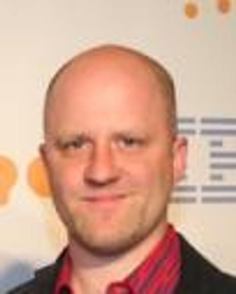 Sandi DuBowski Headshot