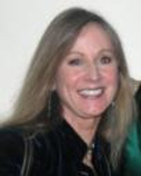 Nikki Orth-Pallavinci Headshot