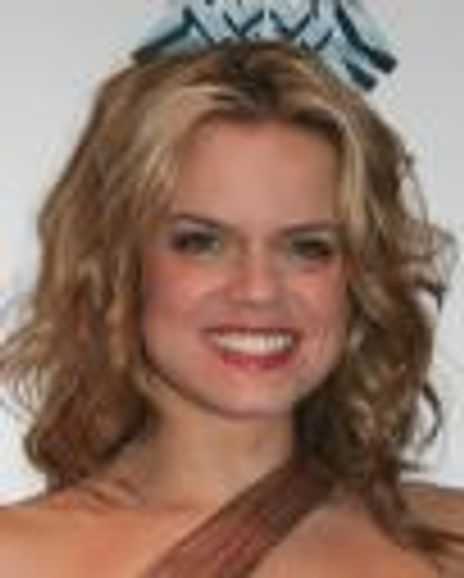 Amy Spangler Headshot