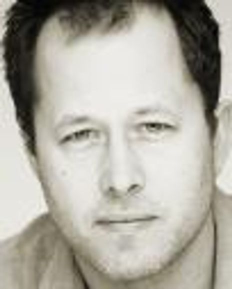 Daniel Betts Headshot