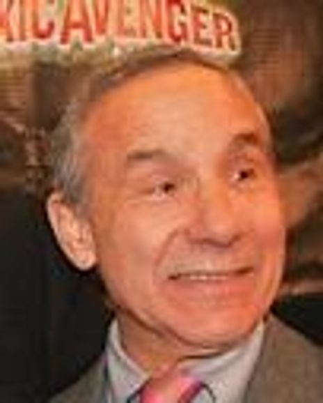 Lloyd Kaufman Headshot