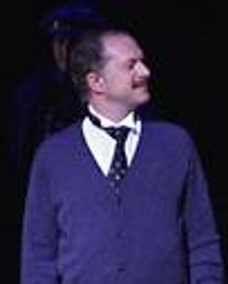 Daniel Jenkns Headshot