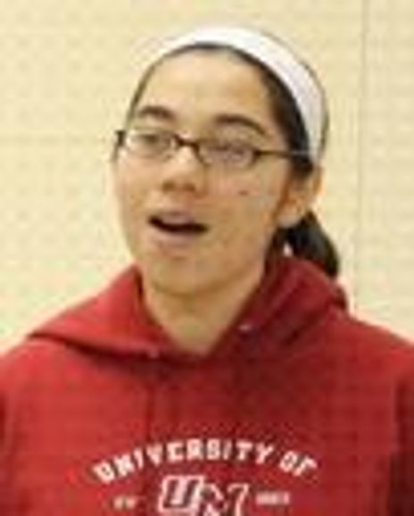 Caitlin Healey Headshot