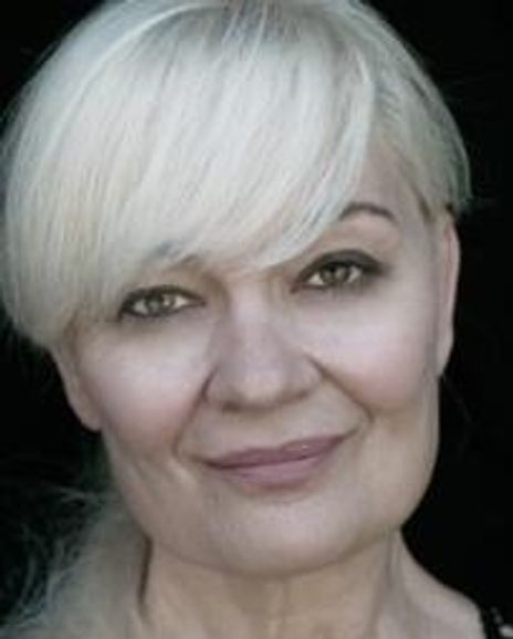 Mari Nelson Headshot