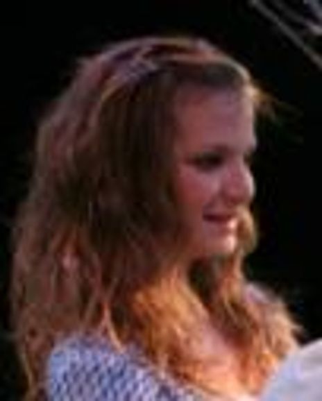 Rebecca Stevens Headshot