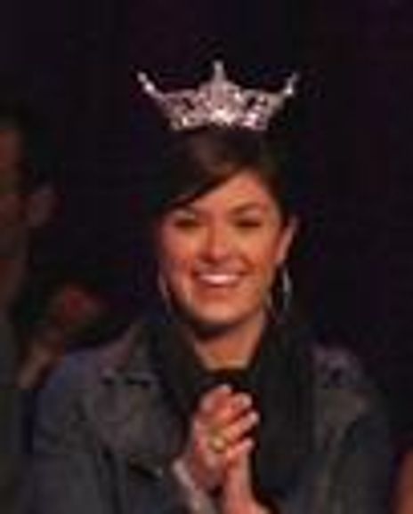 Leigh-Taylor Smith Headshot